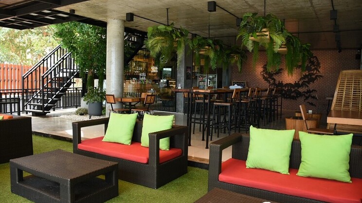 Maneetel Krabi Beachfront